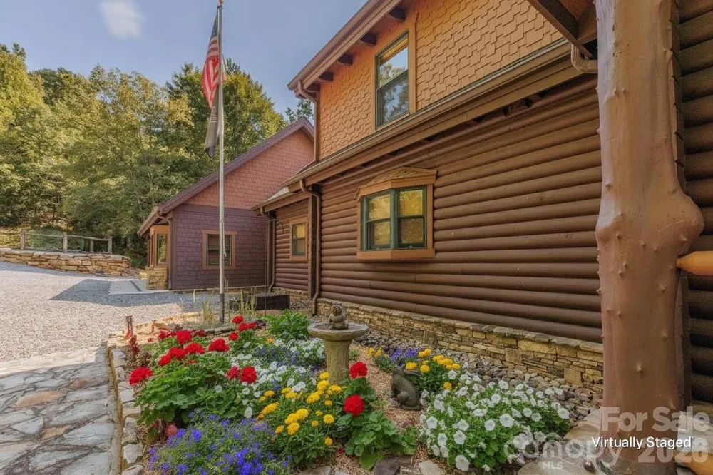 925 Appalachian Way Bryson City, NC 28713