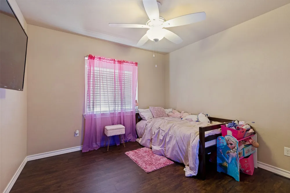 625 Park Center Boulevard Saginaw, TX 76179