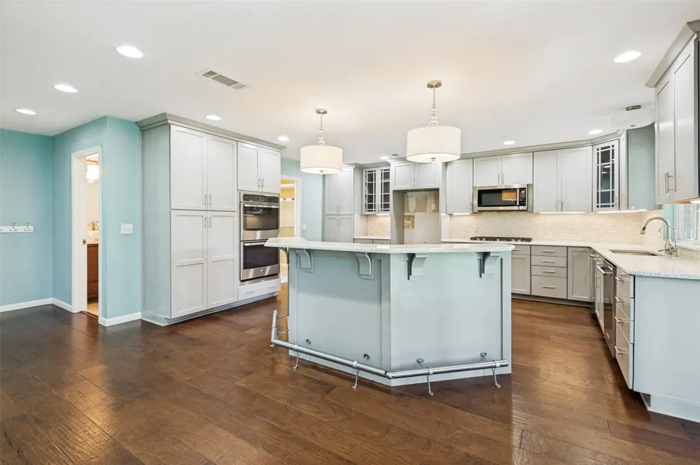 4339 Windswept Lane Grapevine, TX 76051