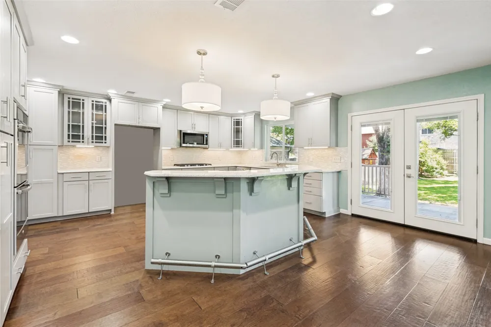 4339 Windswept Lane Grapevine, TX 76051