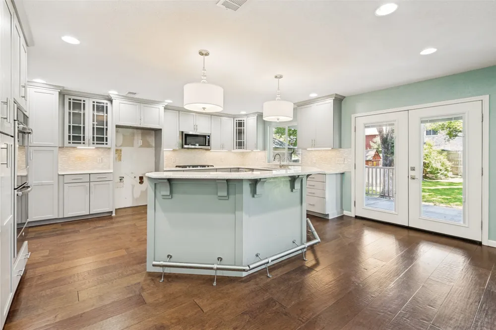 4339 Windswept Lane Grapevine, TX 76051