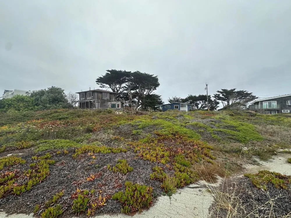 San Lucas Moss Beach, CA 94038