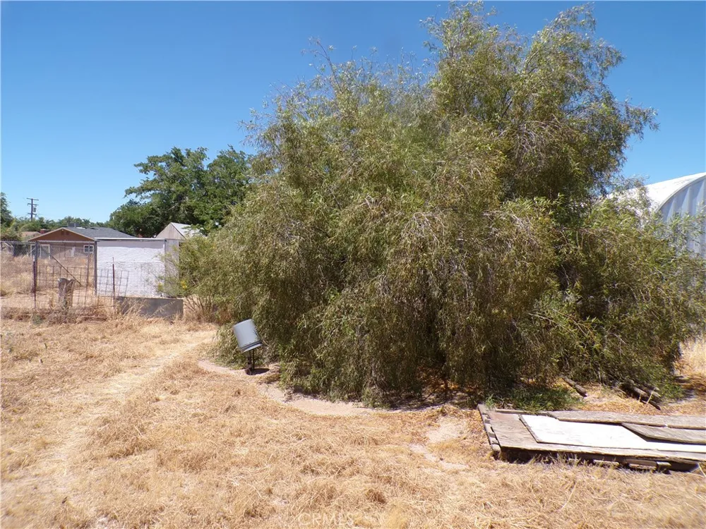 5102 W Avenue L10 Quartz Hill, CA 93536