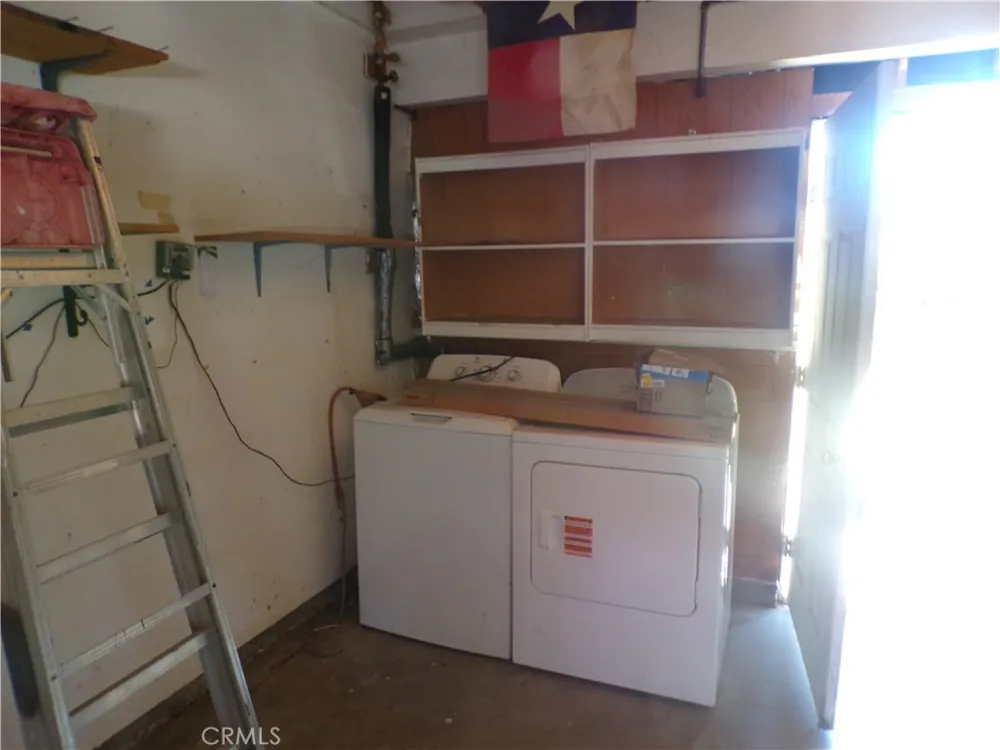 5102 W Avenue L10 Quartz Hill, CA 93536