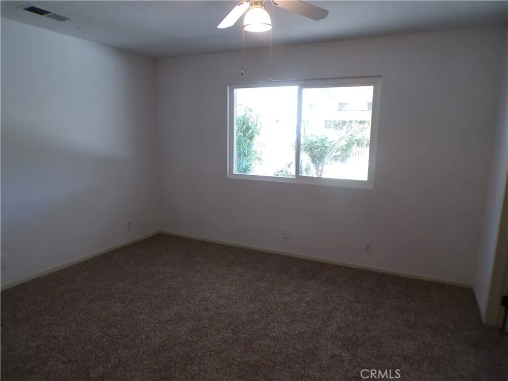 5102 W Avenue L10 Quartz Hill, CA 93536