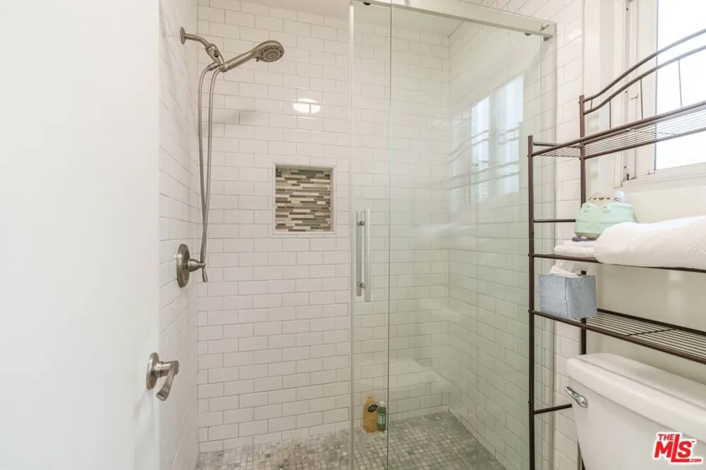 8740 Tuscany Avenue #207 Playa del Rey, CA 90293