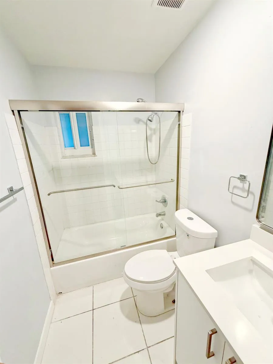 2941 NW 195th Street Miami Gardens, FL 33056