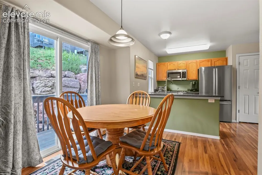 1582 Territory Trail Colorado Springs, CO 80919