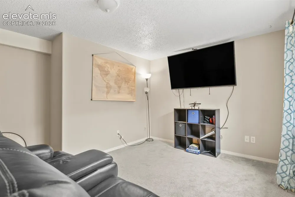 1582 Territory Trail Colorado Springs, CO 80919