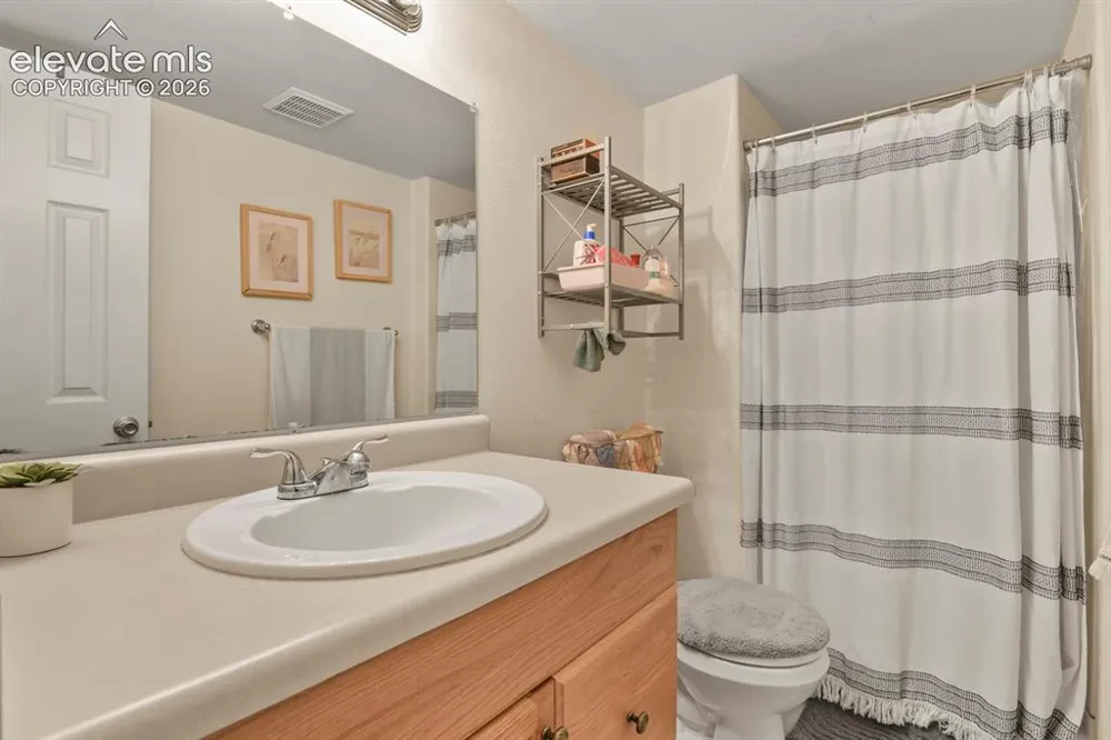 1582 Territory Trail Colorado Springs, CO 80919