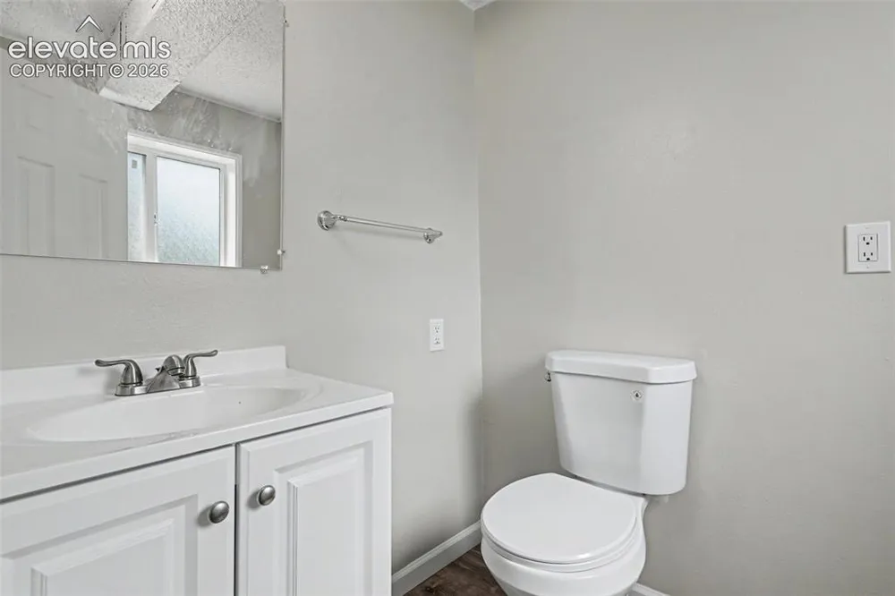 2035 Flintwood Drive Colorado Springs, CO 80910