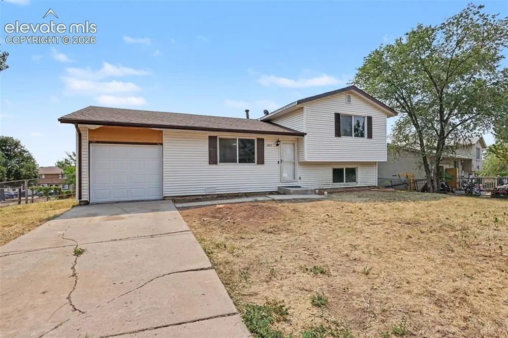 2035 Flintwood Drive Colorado Springs, CO 80910