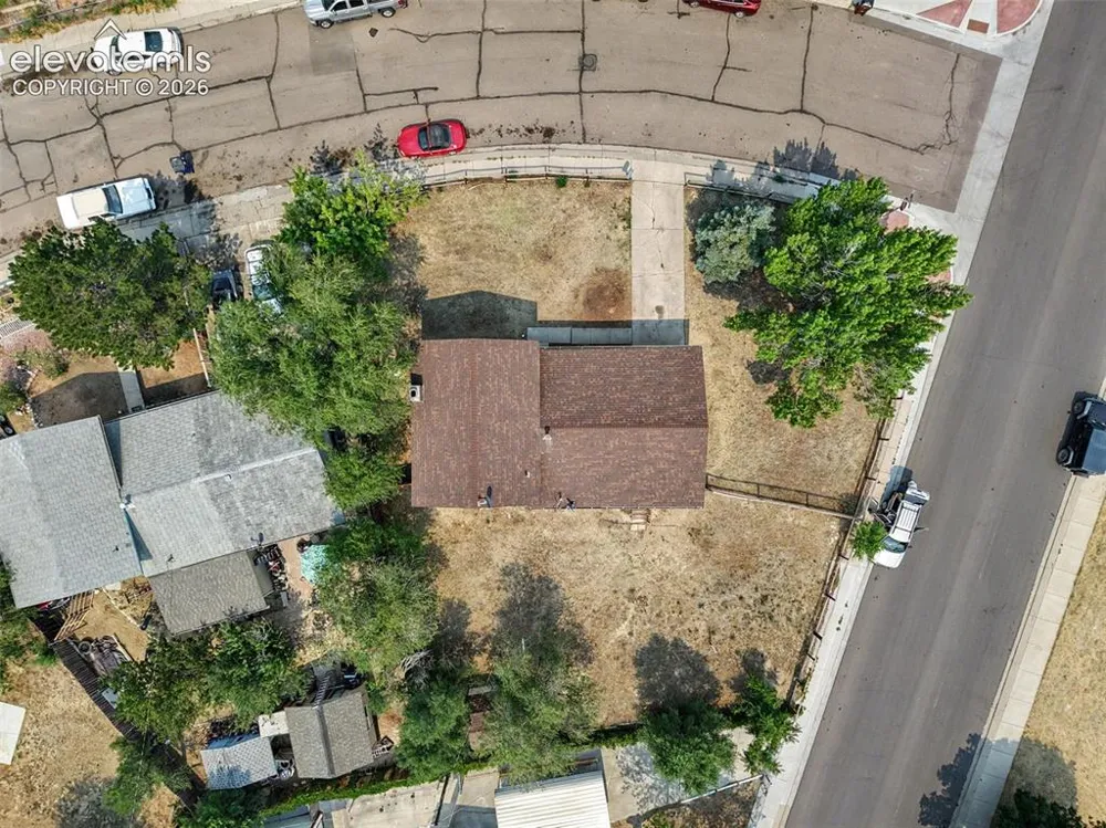 2035 Flintwood Drive Colorado Springs, CO 80910