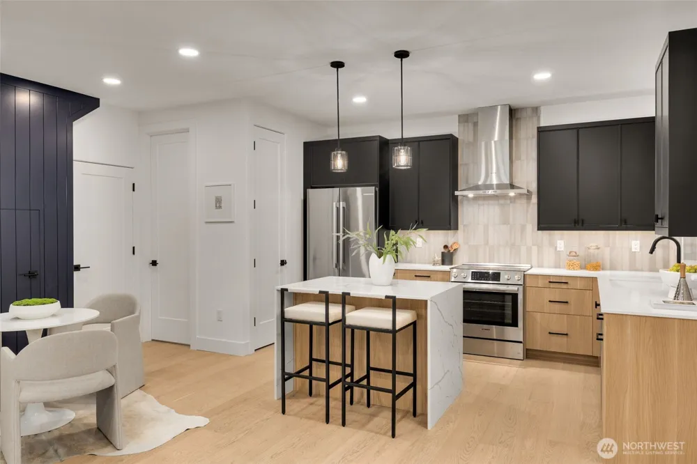 13811 84th Lane NE Kirkland, WA 98034