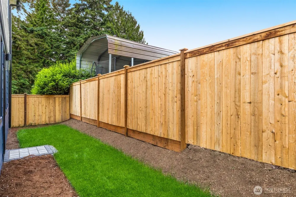 13811 84th Lane NE Kirkland, WA 98034