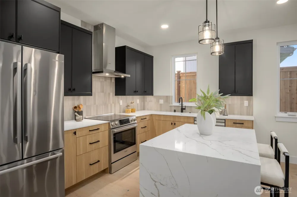 13811 84th Lane NE Kirkland, WA 98034