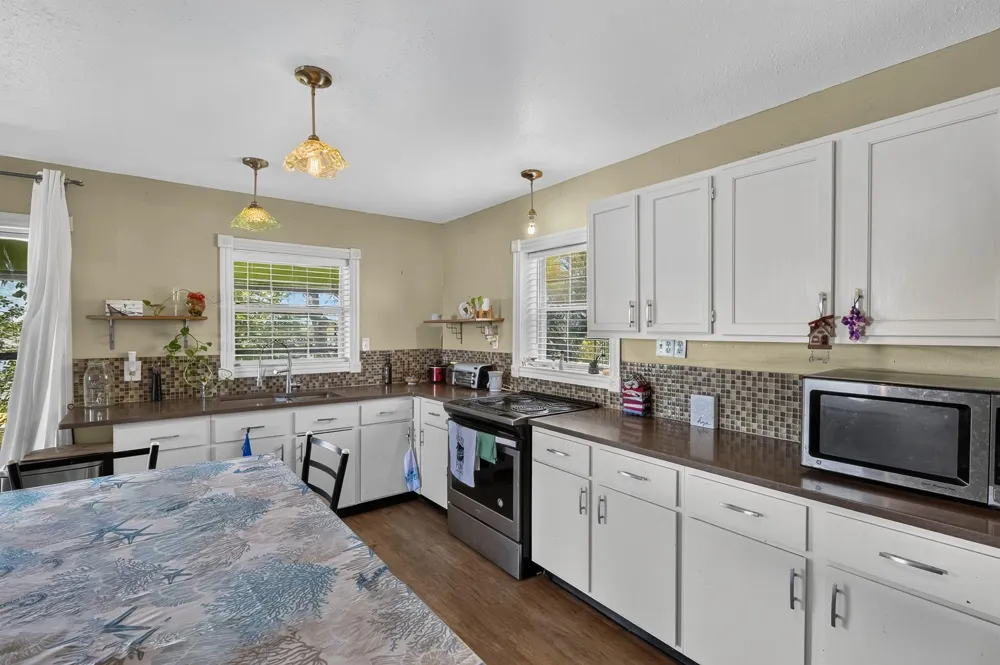 228 Speckled Trout Loop Palacios, TX 77465