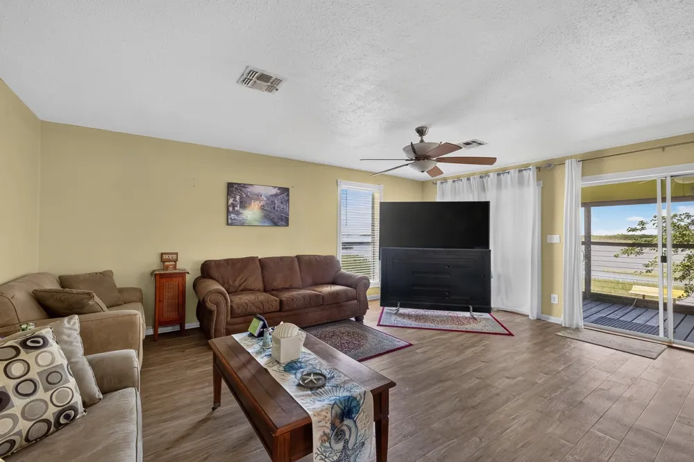 228 Speckled Trout Loop Palacios, TX 77465