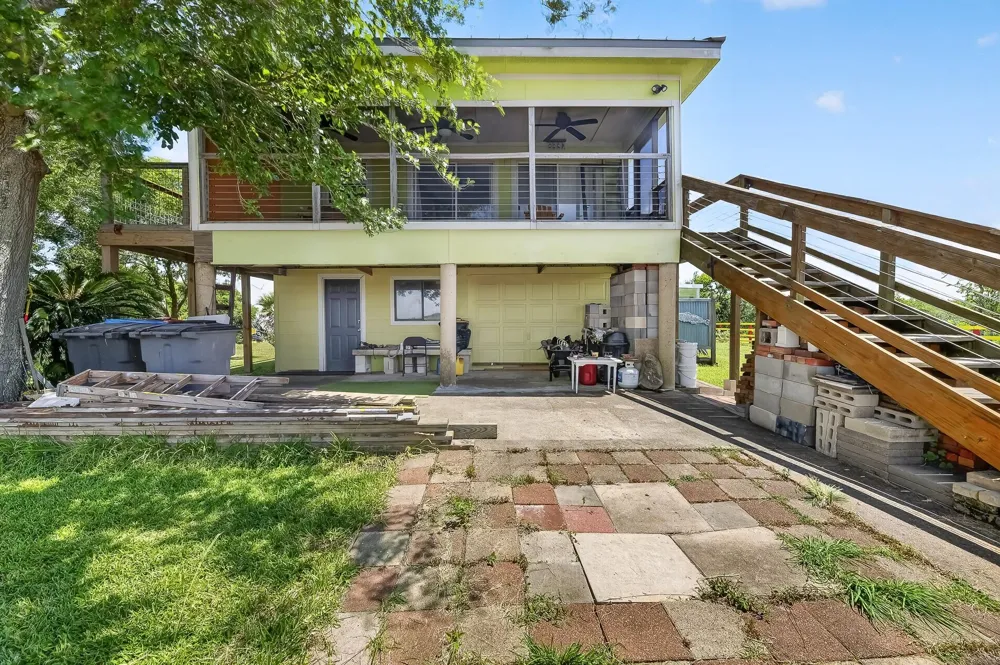 228 Speckled Trout Loop Palacios, TX 77465