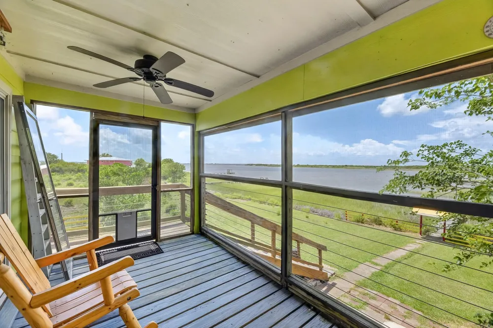 228 Speckled Trout Loop Palacios, TX 77465