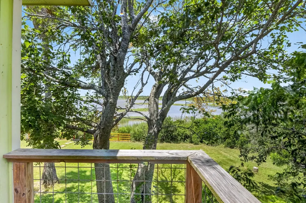 228 Speckled Trout Loop Palacios, TX 77465