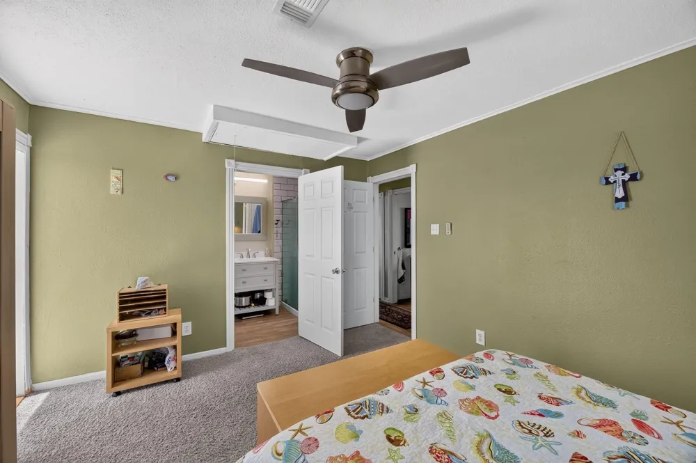 228 Speckled Trout Loop Palacios, TX 77465