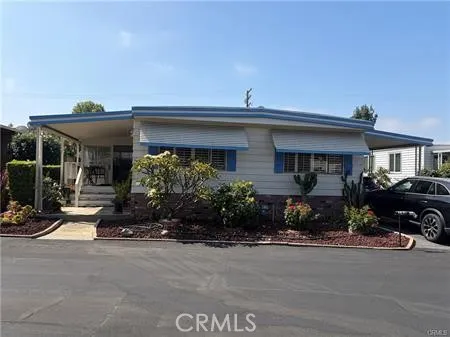 840 E Foothill #142