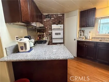 840 E Foothill #142 Azusa, CA 91702