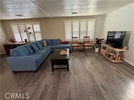 840 E Foothill #142 Azusa, CA 91702