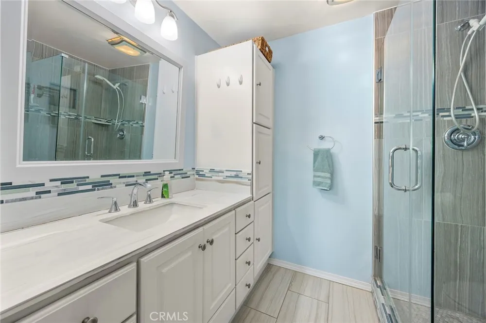 945 Glencliff La Habra, CA 90631