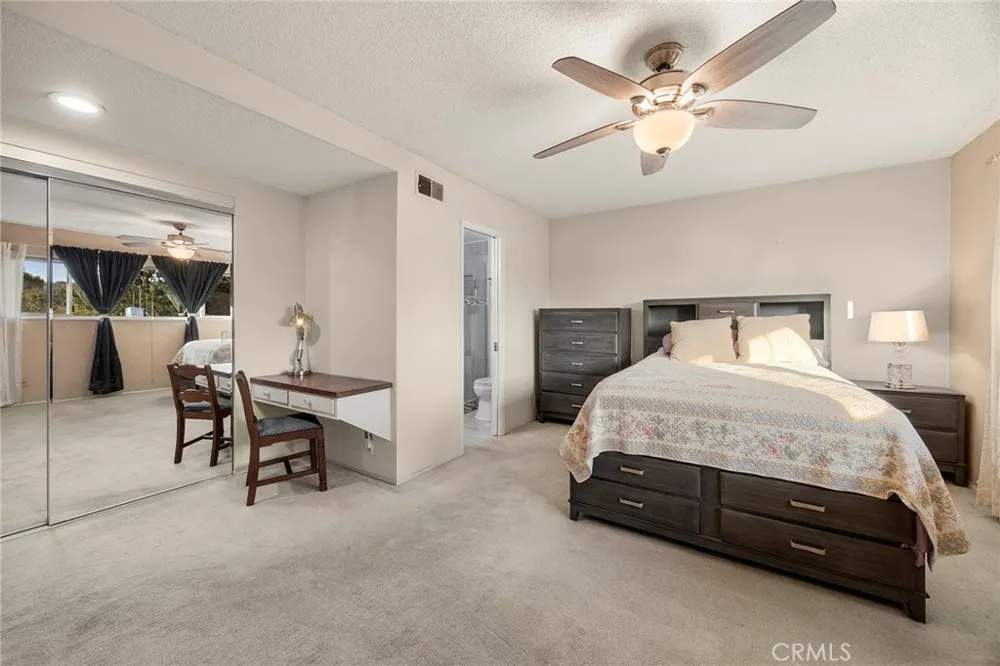 945 Glencliff La Habra, CA 90631