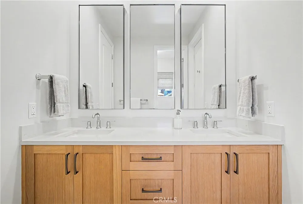 620 35th Manhattan Beach, CA 90266