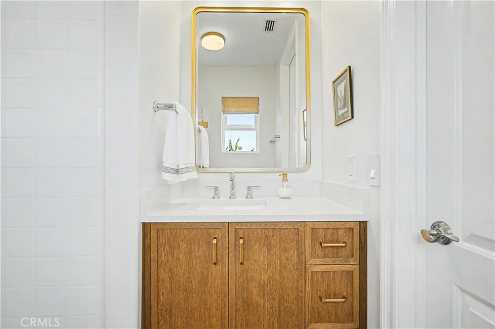 620 35th Manhattan Beach, CA 90266