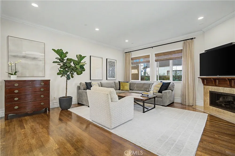 620 35th Manhattan Beach, CA 90266