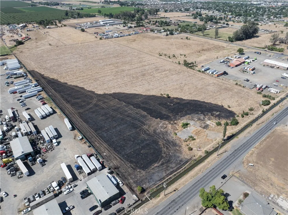 864 E Childs Merced, CA 95341