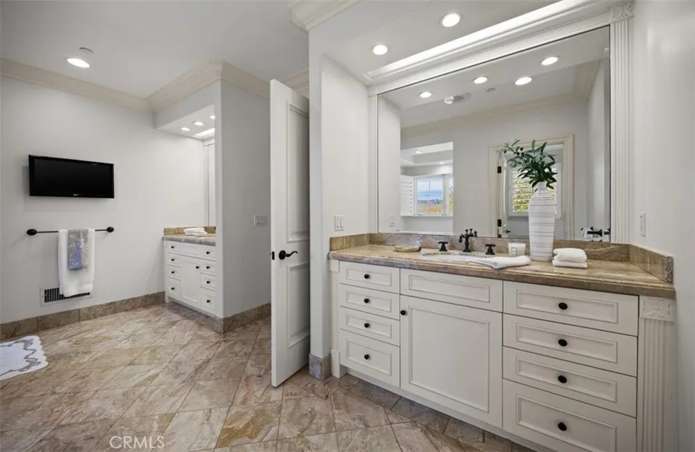 4 Clearview Newport Coast, CA 92657