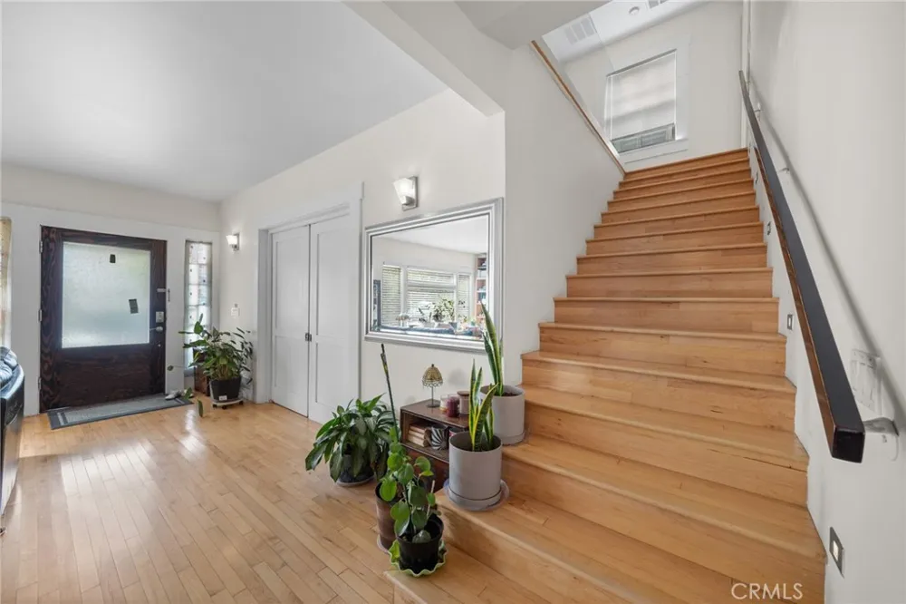 2251 Cambridge Street Los Angeles, CA 90006
