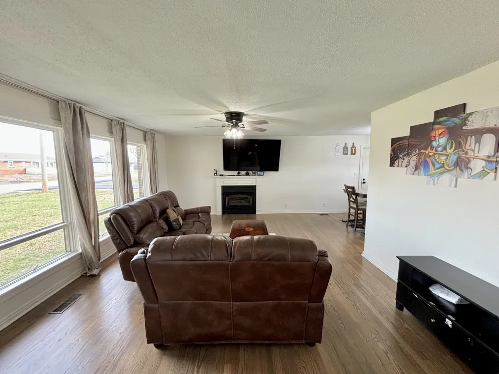 223 Cardinal Dr McMinnville, TN 37110