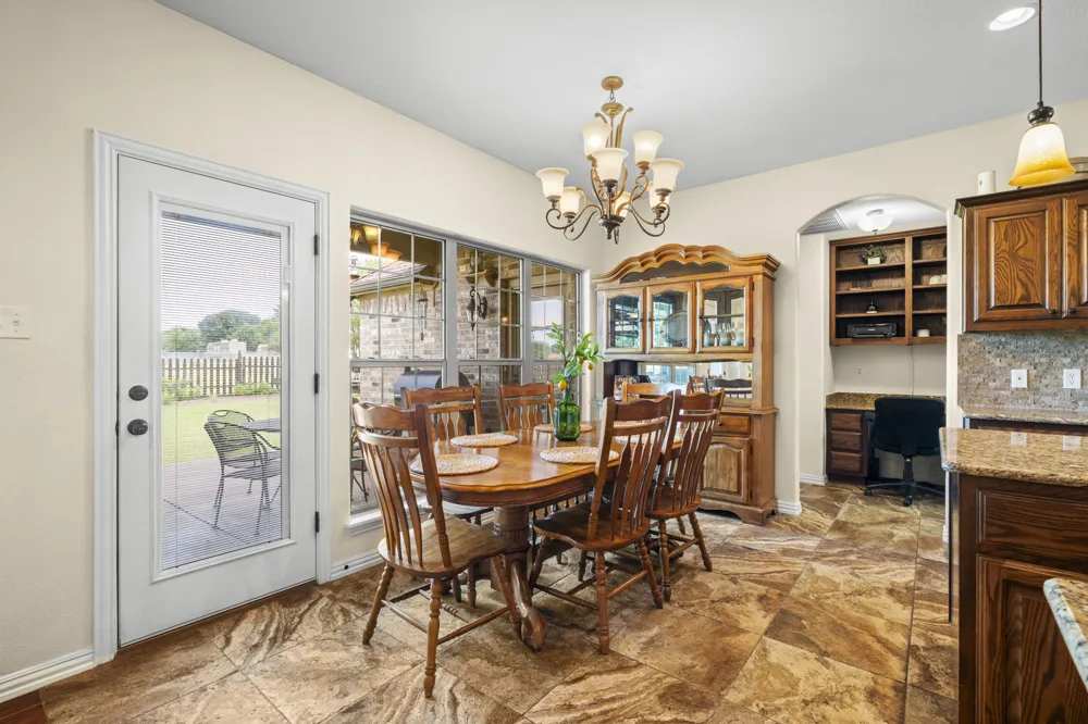 104 Madison Lane Thrall, TX 76578