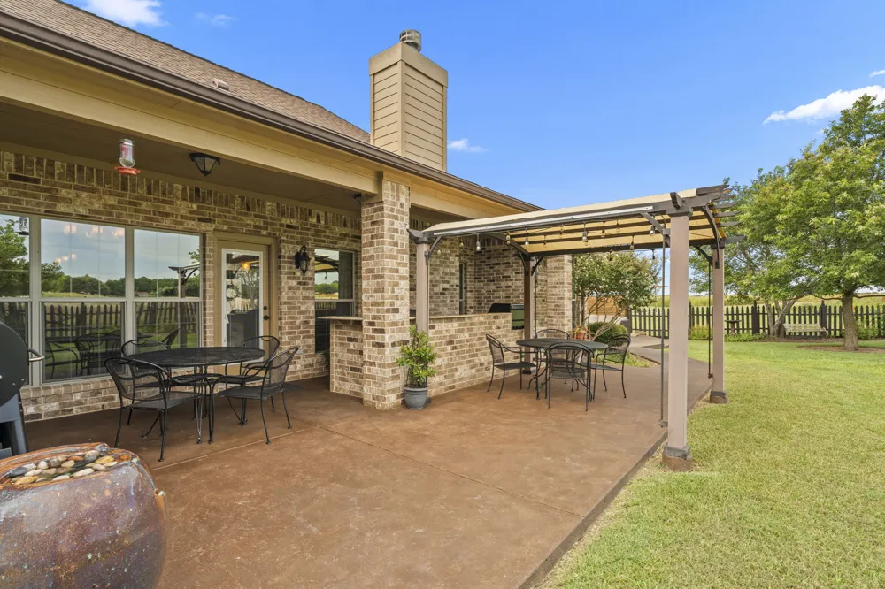 104 Madison Lane Thrall, TX 76578