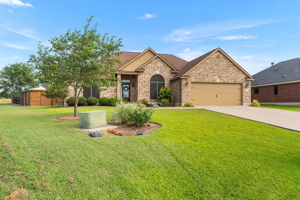 104 Madison Lane Thrall, TX 76578