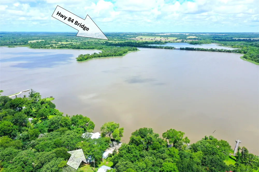 346 Lcr Redbud A Mexia, TX 76667