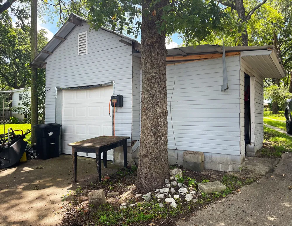 346 Lcr Redbud A Mexia, TX 76667