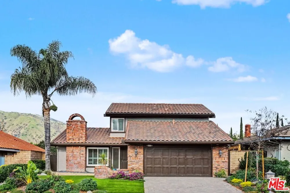 6497 Country Club Drive La Verne, CA 91750