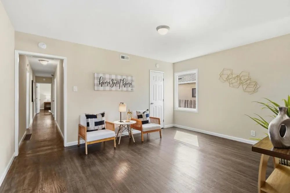 1753 Alameda de las Pulgas San Carlos, CA 94070