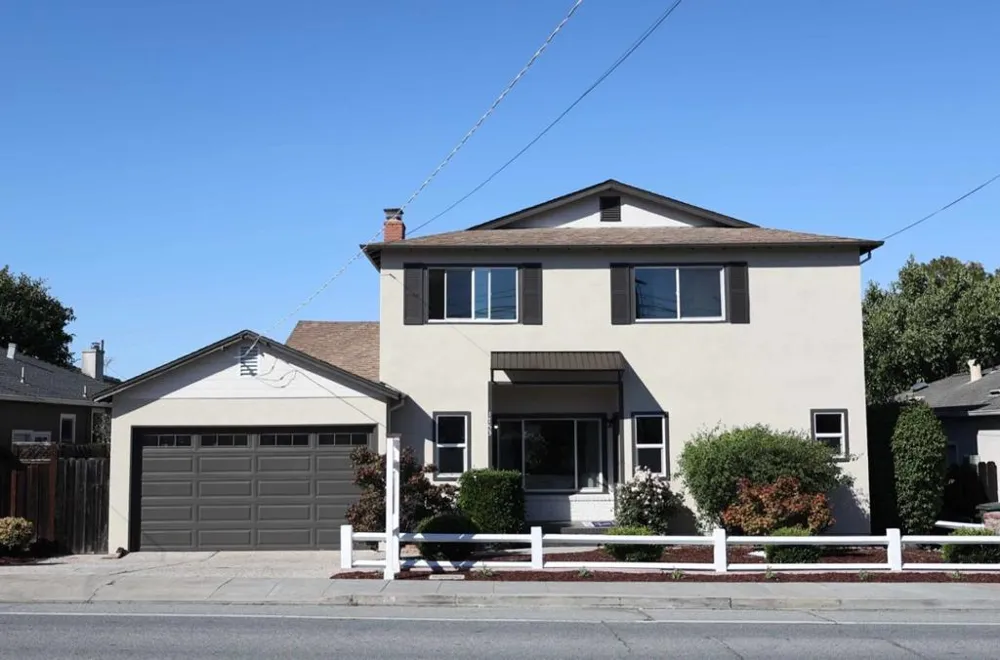 1753 Alameda de las Pulgas San Carlos, CA 94070