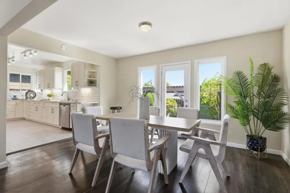 1753 Alameda de las Pulgas San Carlos, CA 94070