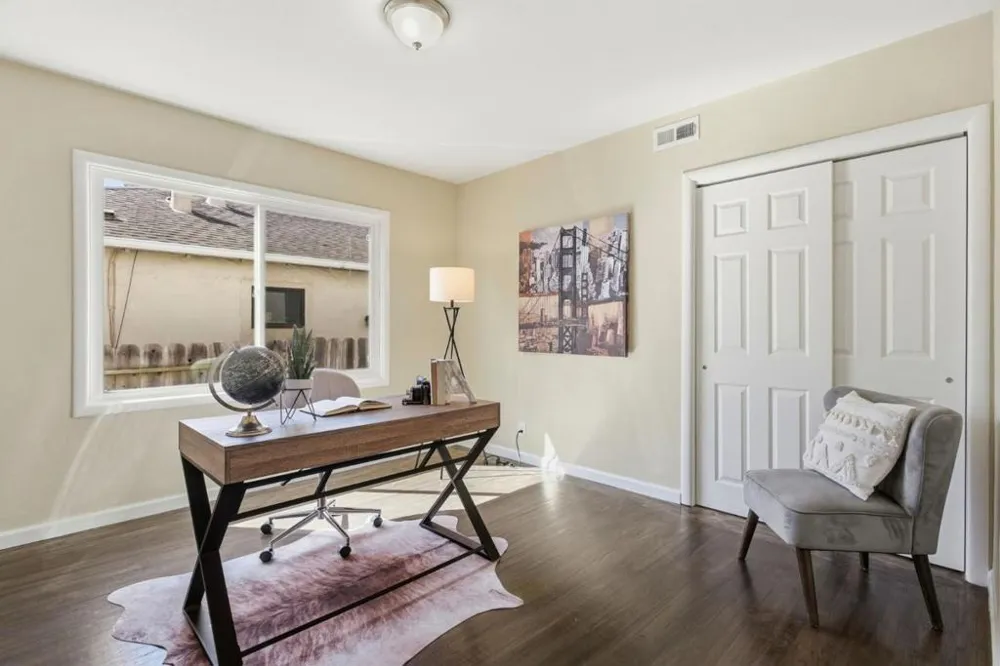 1753 Alameda de las Pulgas San Carlos, CA 94070