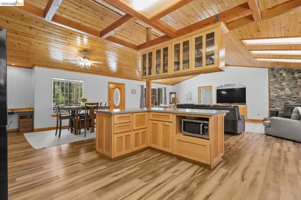 31444 Emigrant TRL Shingletown, CA 96088