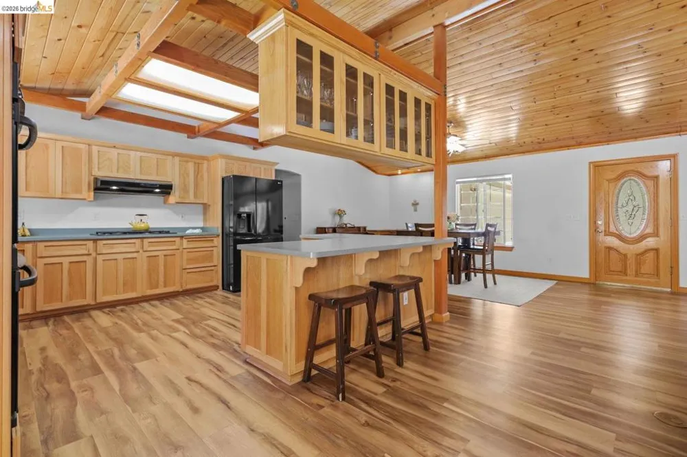 31444 Emigrant TRL Shingletown, CA 96088
